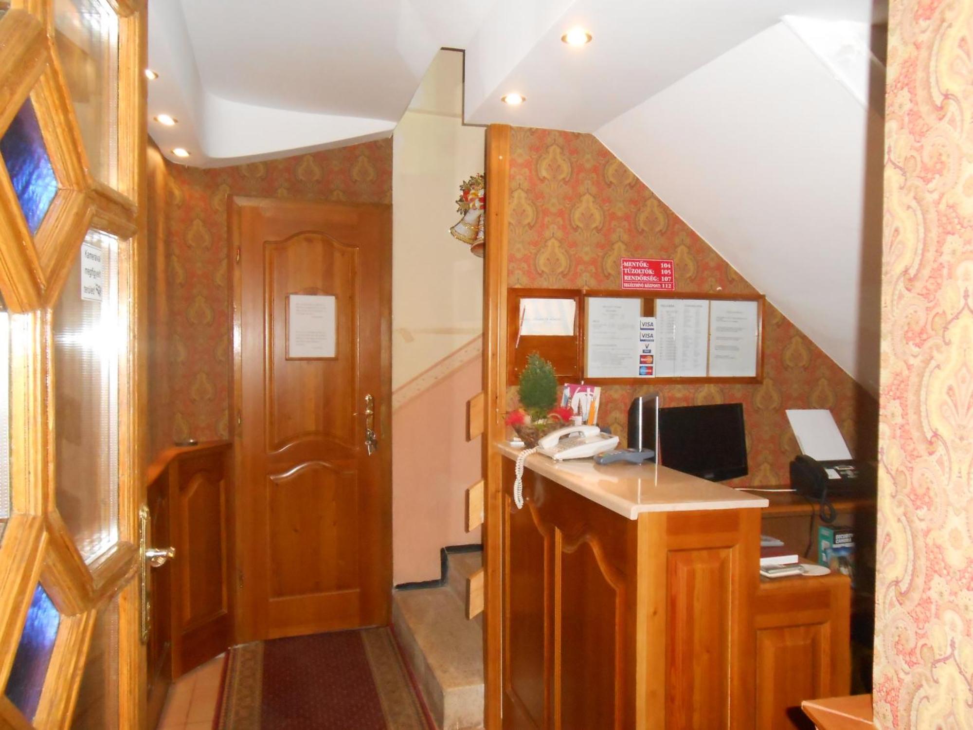 Kalman Panzio Bed and Breakfast Szeged Eksteriør billede