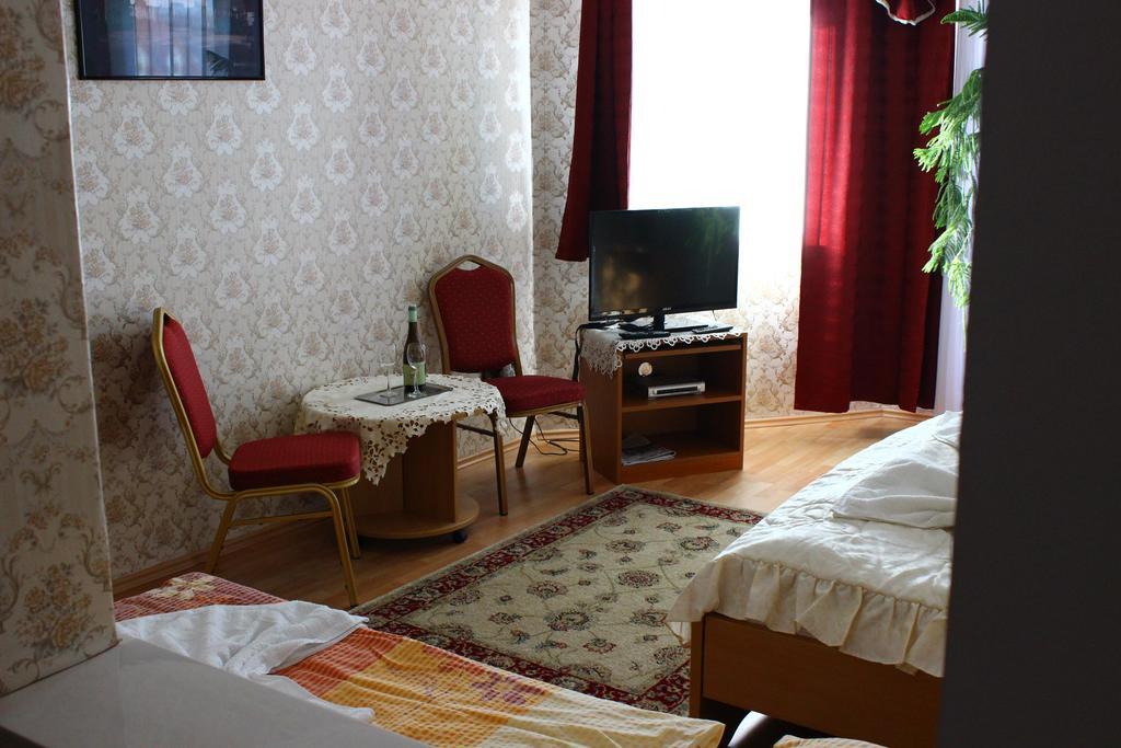 Kalman Panzio Bed and Breakfast Szeged Eksteriør billede