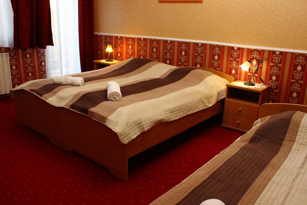 Kalman Panzio Bed and Breakfast Szeged Eksteriør billede