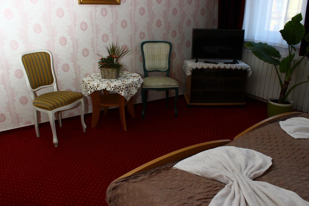Kalman Panzio Bed and Breakfast Szeged Eksteriør billede